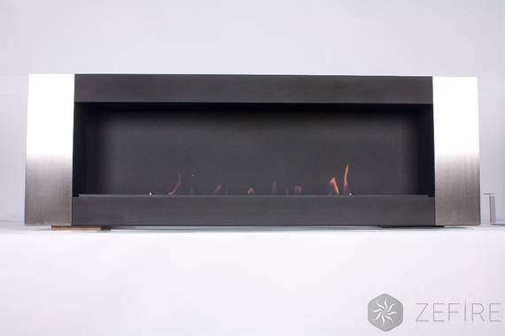 ZeFire Elliot Vertical 1200_1 ZeFire Elliot Vertical 1200_1